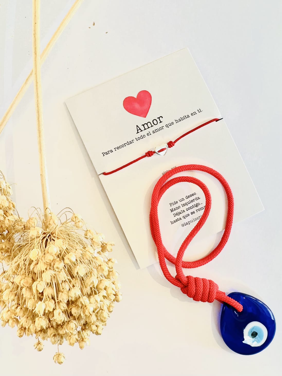 Pulsera Corazón Botón Rojo