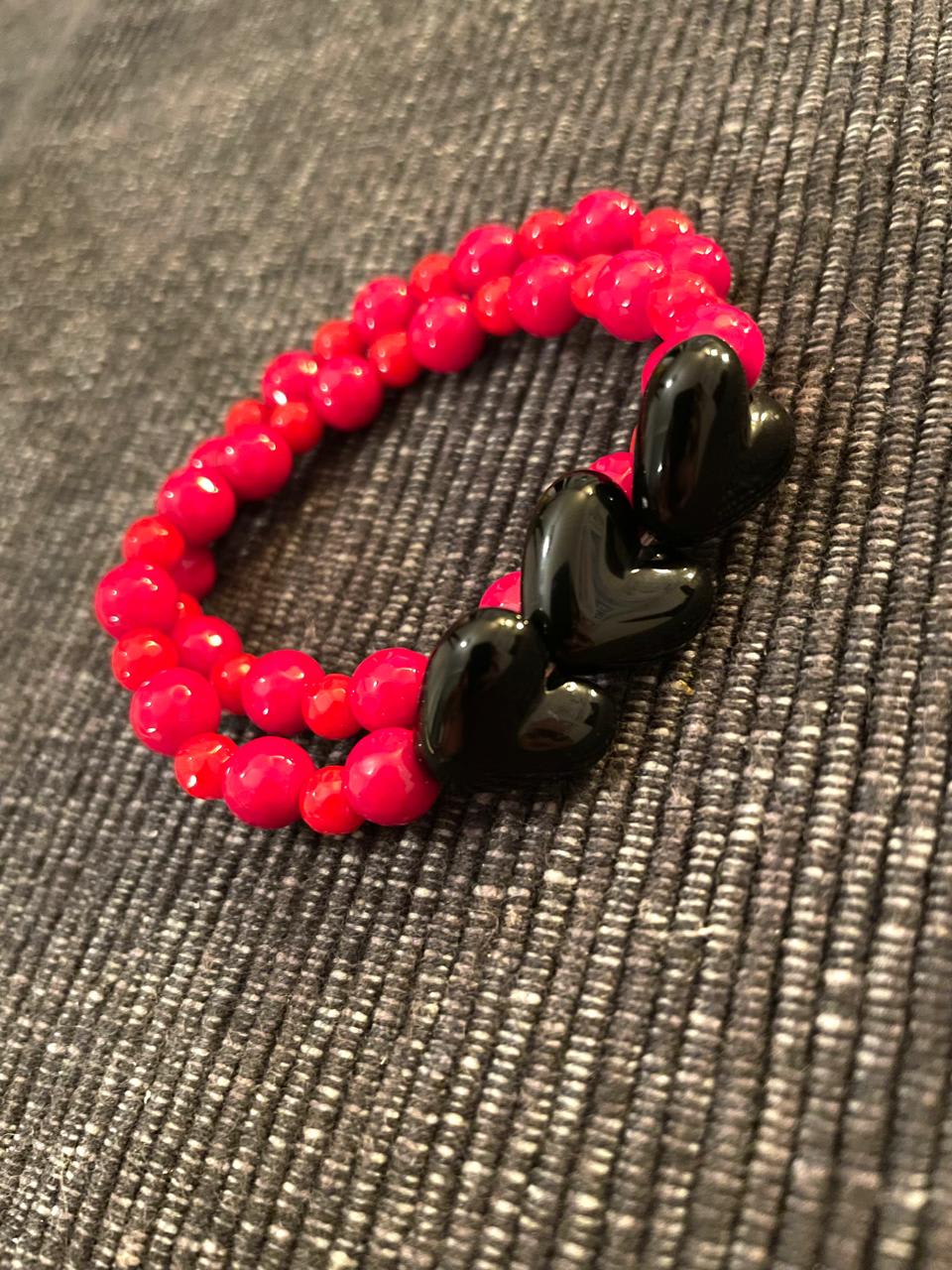 Pulsera corazones Roja