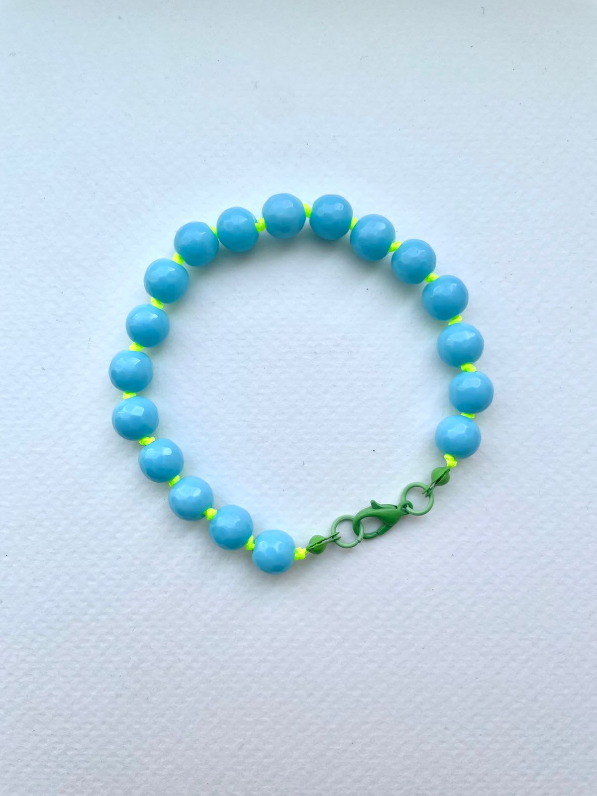 Pulsera nudo celeste