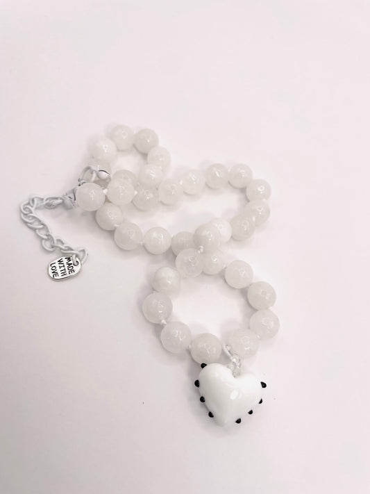 Cortito Corazón Blanco Collar