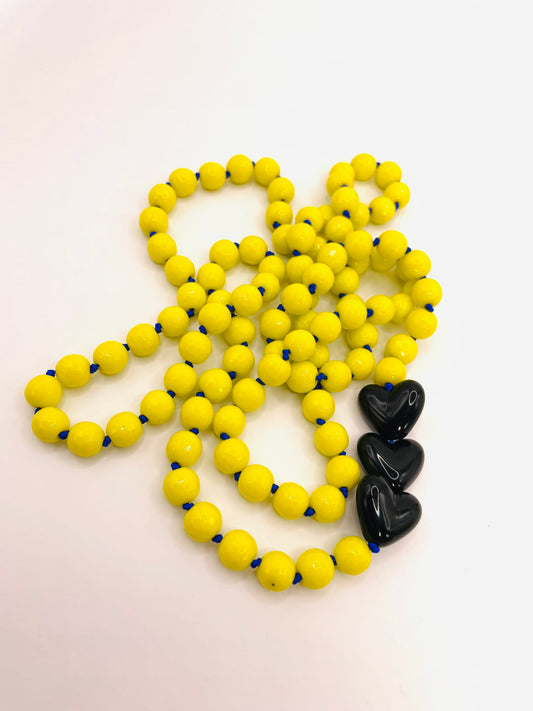 Tres Corazones Amarillo Collar