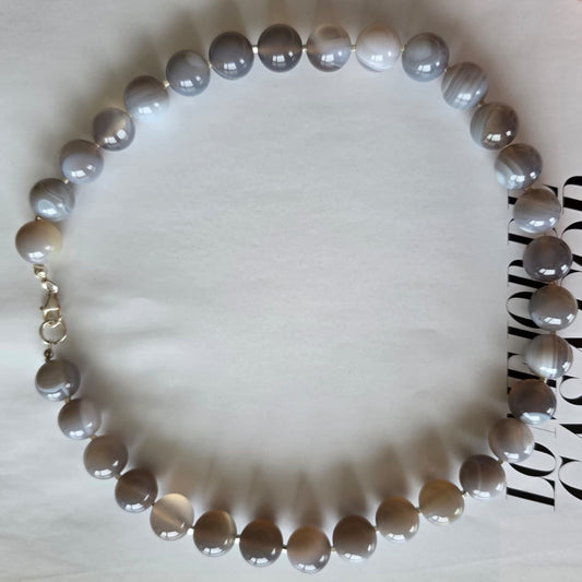collar Agata Rouda collar de piedra y mostacilla de plata
